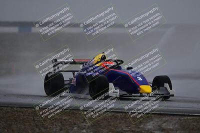 media/Nov-15-2025-CalClub SCCA (Sat) [[7bfa5a7151]]/Race/Group 5/